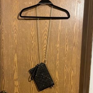 Elegant Black Quilted Chain Bag